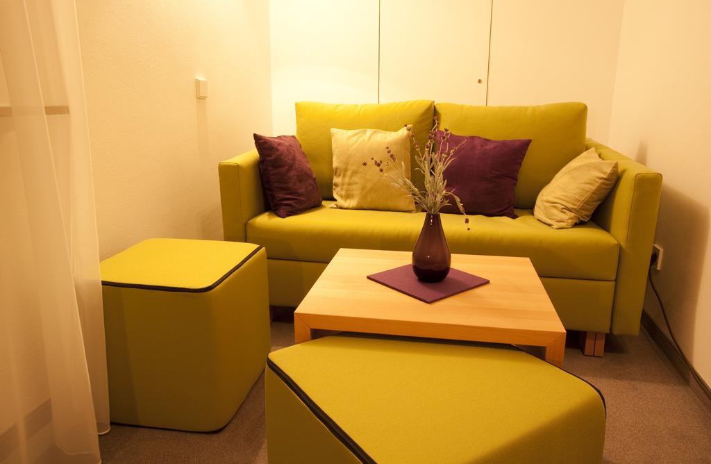 Lupinenhotel Bodensee Sipplingen Rum bild